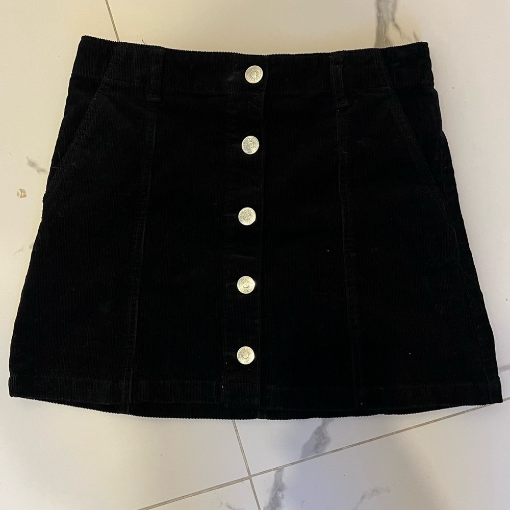 Corduroy black skirt